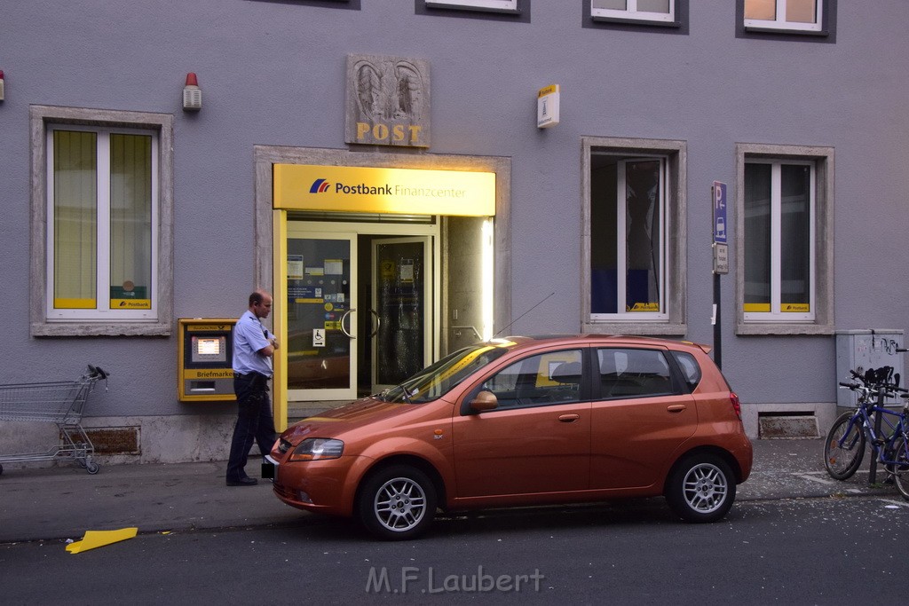 Geldautomat gesprengt Koeln Lindenthal Geibelstr P070.JPG - Miklos Laubert